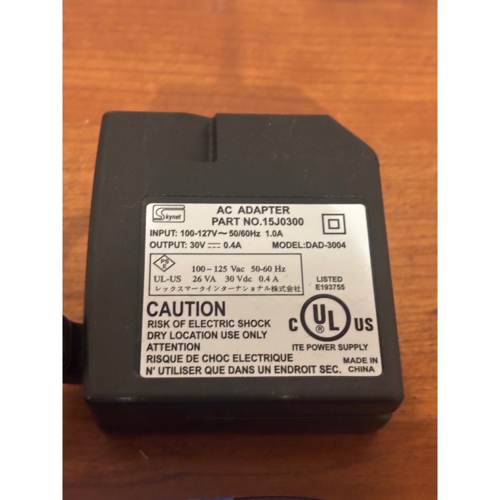 Skynet AC Adapter 30V 0.4A Power Supply 15J0300 DAD-3004 Black